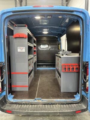 Форд Транзит со стеллажами PROFIvan