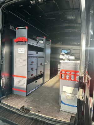 Transit L3H3 со стеллажами PROFIvan